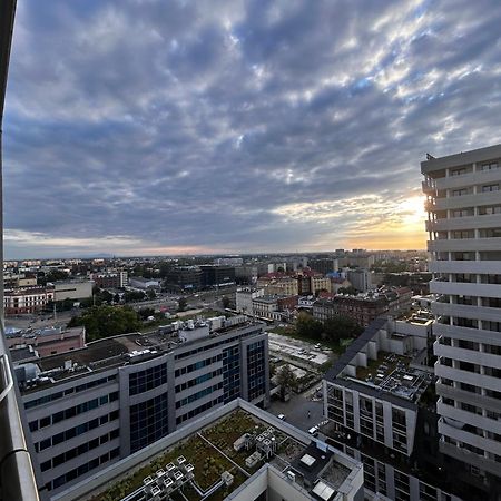 Apartament Podwale Odra Tower Rynek 15 Floor Breslávia Exterior foto