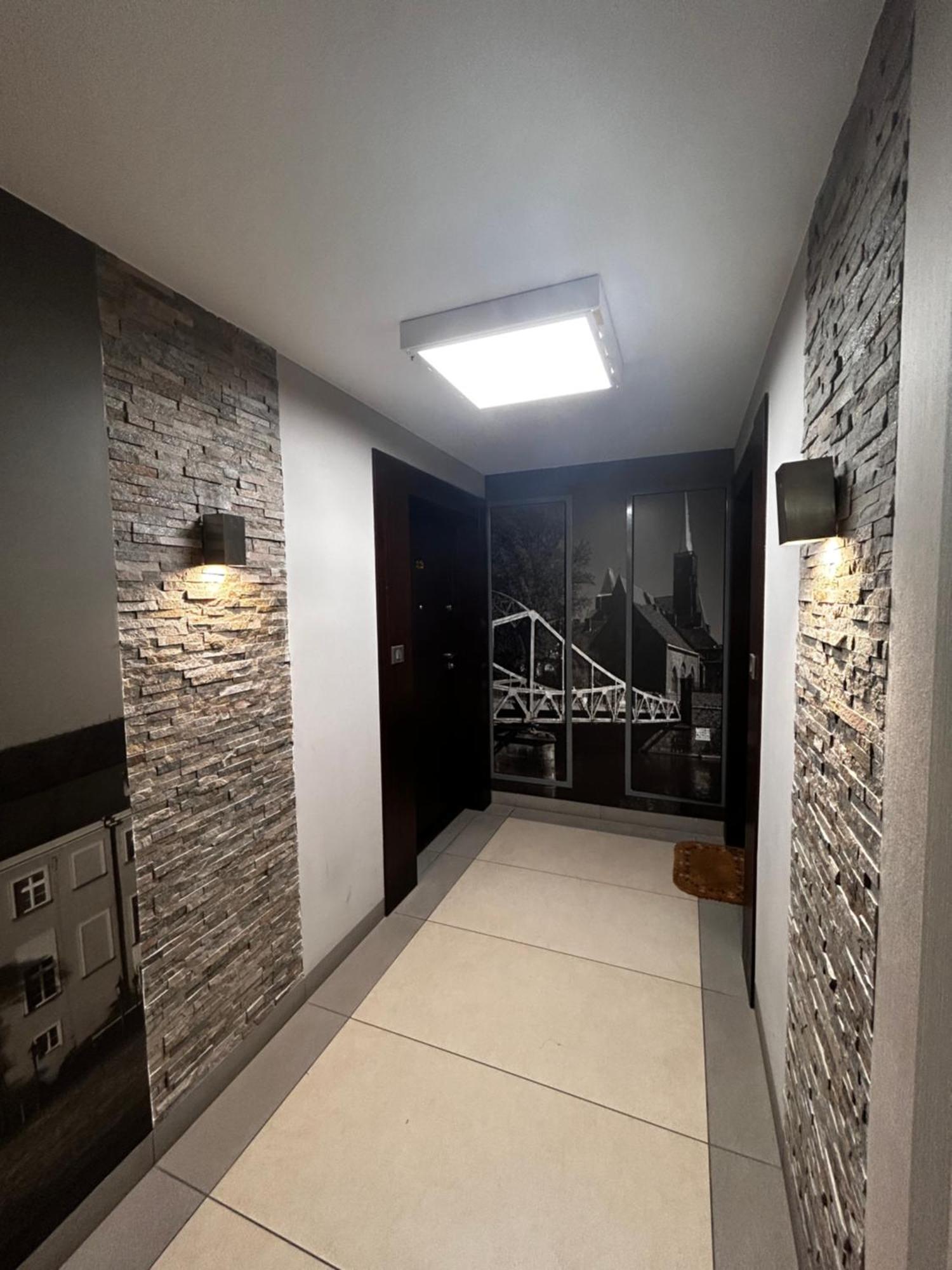 Apartament Podwale Odra Tower Rynek 15 Floor Breslávia Exterior foto